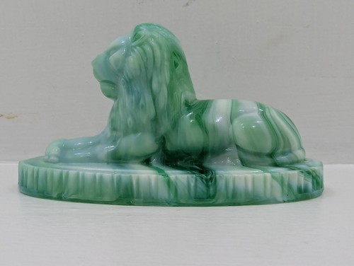 Oscar the lion paperweight - oscar,