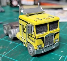 HO Scale Kenworth K100 Flat