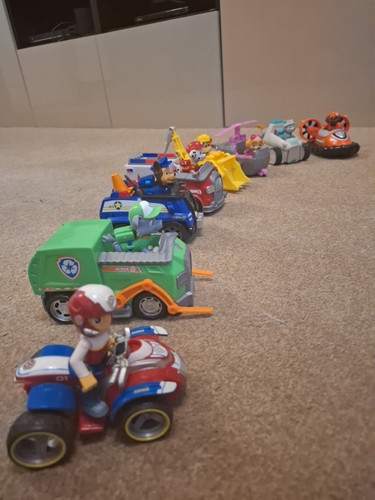 Paw patrol toy bundle - toy,