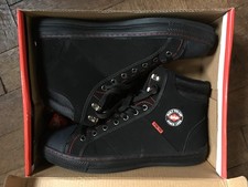Lee Cooper safety footwear