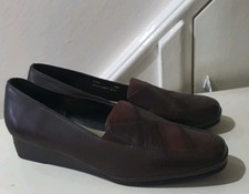 Van Dal Size 7D Brown Leather