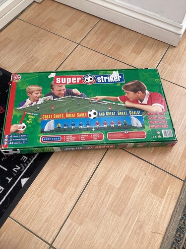Super striker - super,