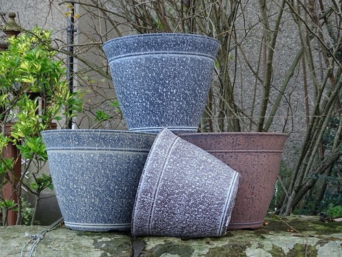 Large grey round plastic plant - grey,