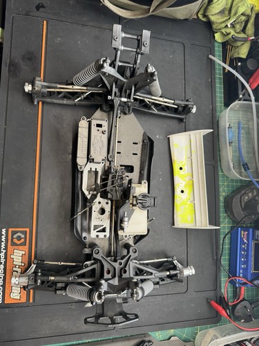 Hobao hyper 4wd 8 rc - 4wd,