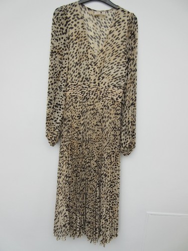 Three tone brown - three-tone,