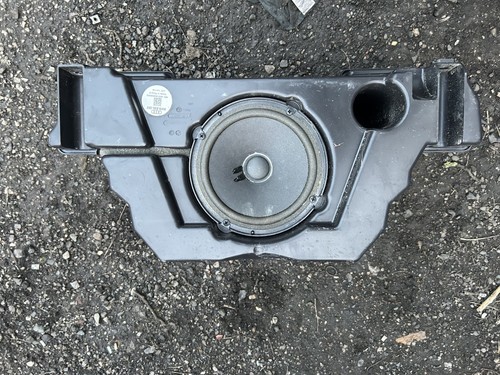 Audi subwoofer sound - b9, 8w