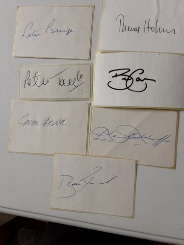 Signed labelsf australian - 7,