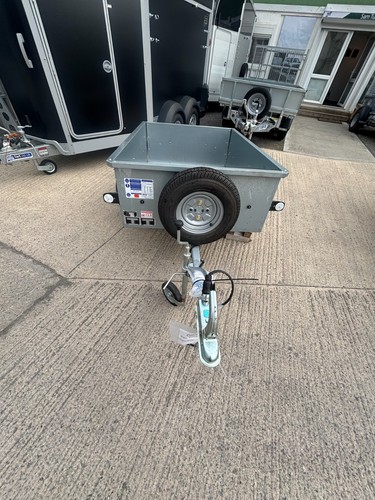 New 2026 ifor - new, williams