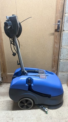 Numatic floor scrubber - floor, dryer