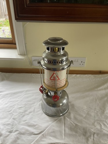 Vintage kerosene lantern - vintage,