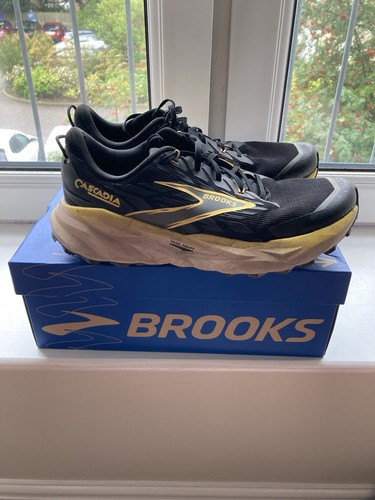 Brooks cascadia black and - cascadia,