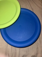 Plastic Plates 3 Blue 2 Green Camping Home Wipe Clean Children Easy Clean