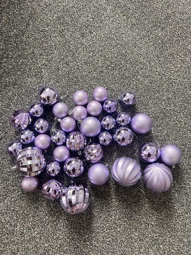 Wilko piece large baubles - piece,