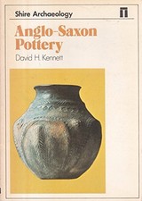 Anglo saxon pottery kennett - -,