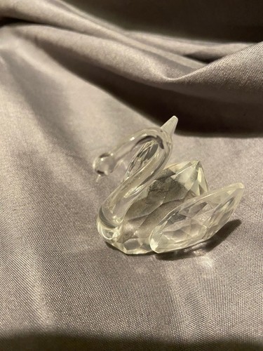 Cute swan ornament - cute,