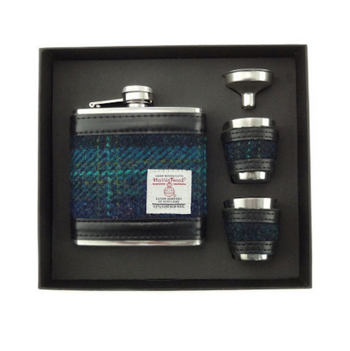Dark blue turquoise tartan - blue,