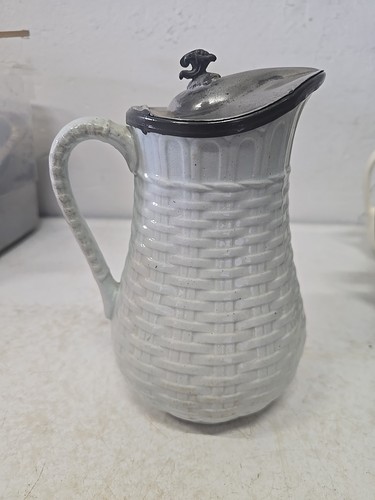 Mid 1800s parian ware celadon - parian,