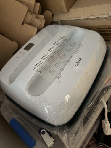 Brand new cricut heat press - new,