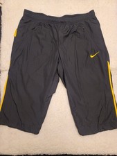 Sz M Nike™ FITDRY 3/4 Length