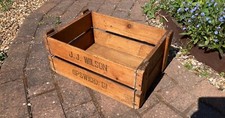 1950s VINTAGE WOODEN FRUIT / VEGETABLE CRATE J.J.WILSON IPSWICH LTD. 2/- DEPOSIT