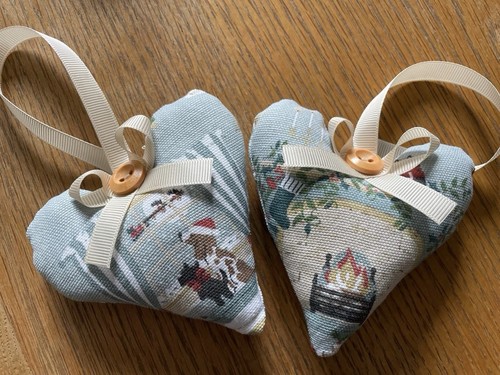 Pair sophie allport - of,
