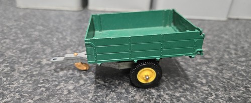 Britains tipping trailer - tipping,