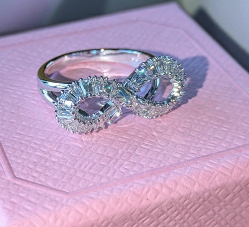 Swarovski hyperbola ring - hyperbola,