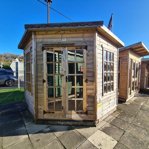 Corner pent summerhouse - x,