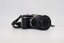 Olympus E-PL1 Mirrorless Camera + 40-150mm f/4-5.6 ED MSC Lens Sutter 1286