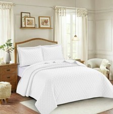 3 Piece Embossed Quilted