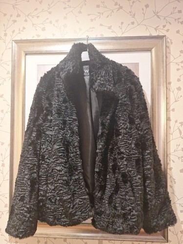 Wallis black faux fur funnel - black,