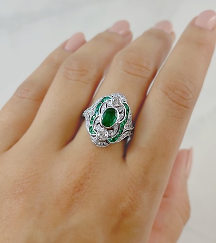 Art deco emerald platinum - art,