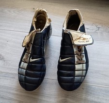 Vintage Nike Total 90 SG