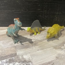 UKRD Vintage Dinosaur Bundle 1990s Triceratops/Tyrannosaurus/Dimetrodon Papo etc