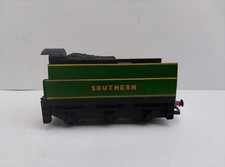 Hornby OO R374 SR Bullied