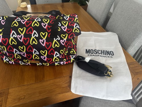Moschino fragrance weekend - moschino,