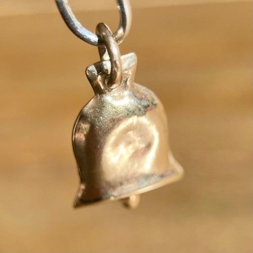 9ct gold bell charm - 9ct,