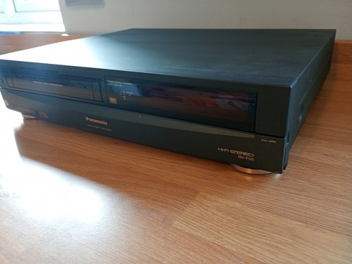 Panasonic f55 vhs video - vhs,