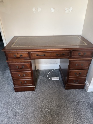 Vintage mahogany and leather - mahogany,