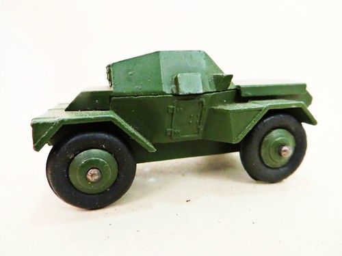 Dinky 673 daimler scout car - 'daimler,