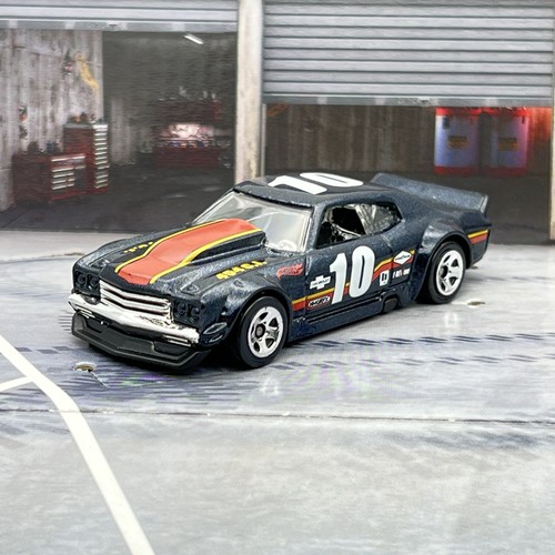 Hot wheels chevy - chevy, chevelle