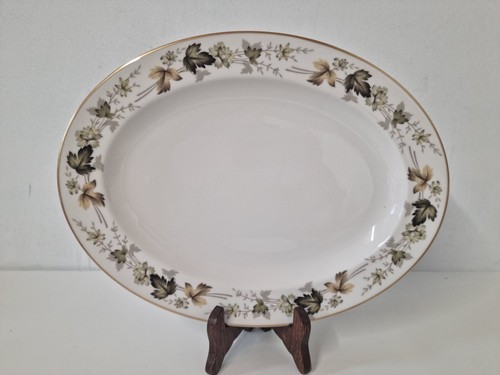 Royal doulton larchmont - royal, oval