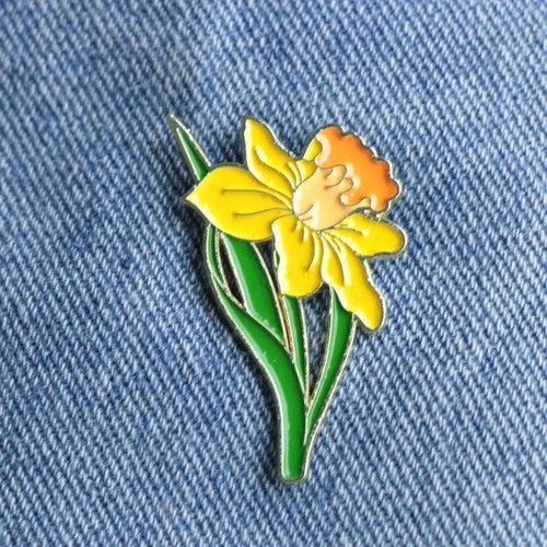 4pcs enamel daffodil flower - enamel,