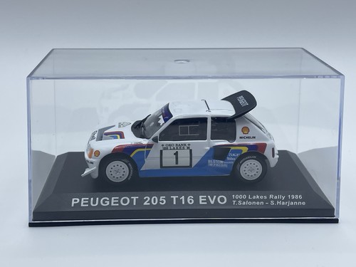Peugeot 205 t16 - 1:43,