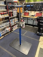 Park Tool PRS 2.3-2 Repair Stand And Base Plate.