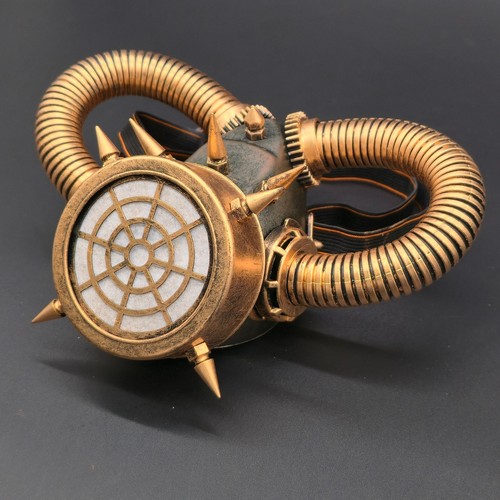 Gold gas mask spike - ,