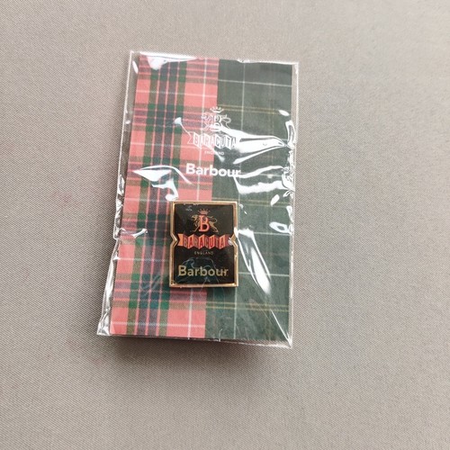 Barbour enamel lapel pin - pin, ✔