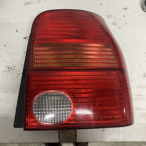 Volkswagen lupo right tail - volkswagen,