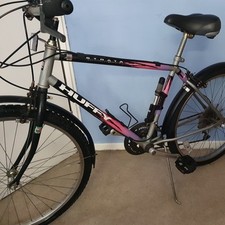 Strata Huffy - 18 Speed - Index - 24 Inch Frame - 26inch Wheels 