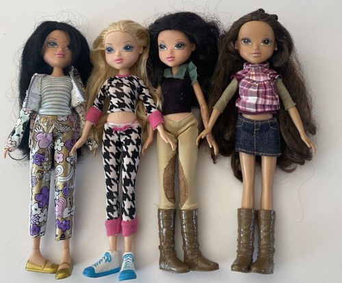 Moxie girlz dolls - moxie, x4